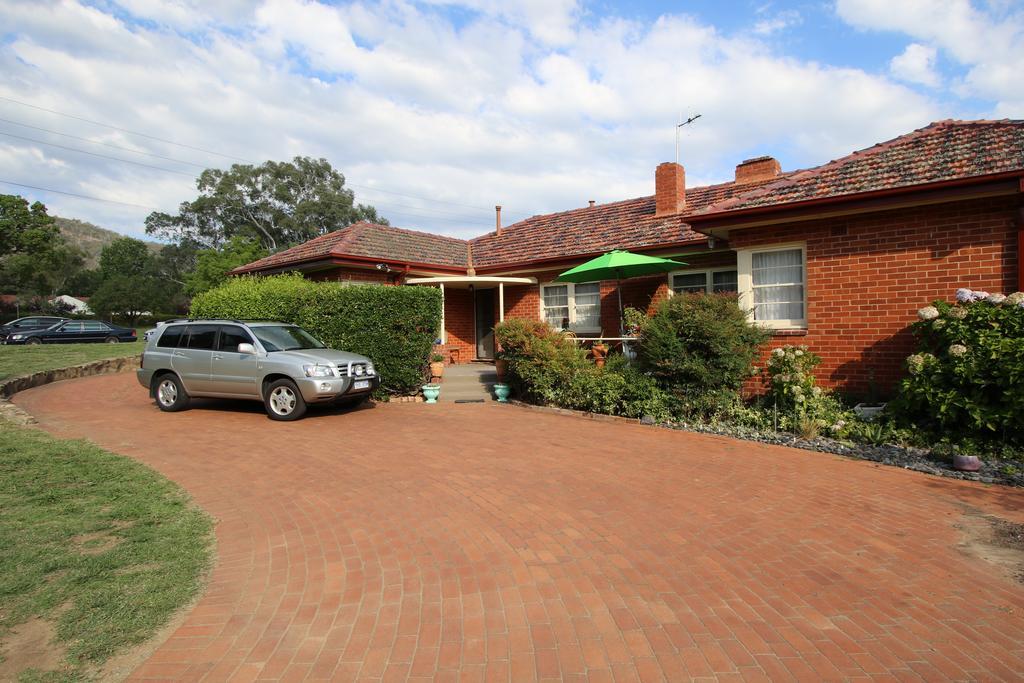 The Evergreen Bed And Breakfast Canberra Ngoại thất bức ảnh