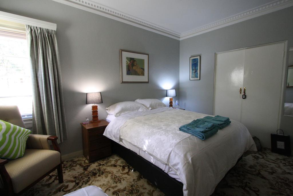 The Evergreen Bed And Breakfast Canberra Ngoại thất bức ảnh